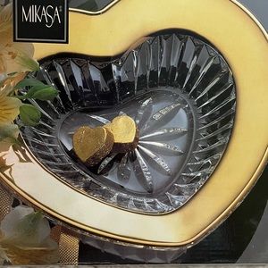Mikasa Heart Shape Candy Dish..NWT
